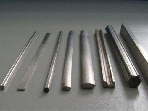 無錫冷拉廠的型材是經過鍛造提升過性能的鋼材產品