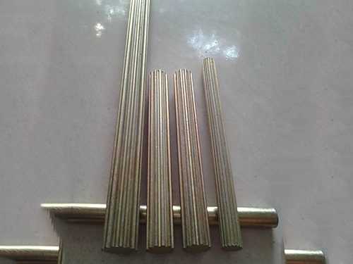 齒輪類(lèi)型鋼的耐磨性和抗耐磨性可以確保船舶傳動(dòng)系統(tǒng)的穩(wěn)定運(yùn)行